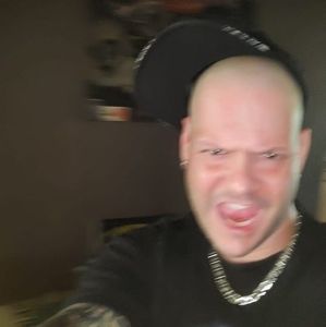 Meet your Posher, Eric gionet